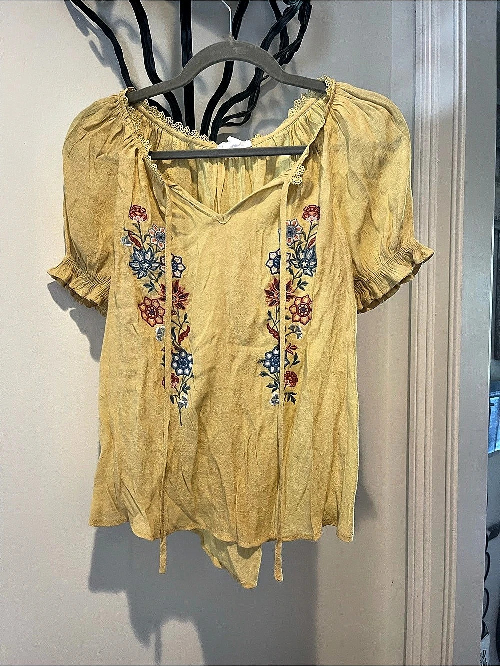 Blu Pepper Floral Embroidered Blouse in Yellow